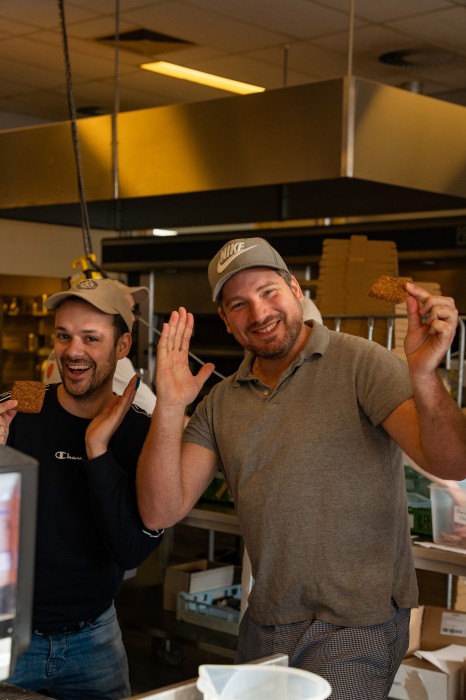Bakkers Brigade en de Koekfabriek werken samen!
